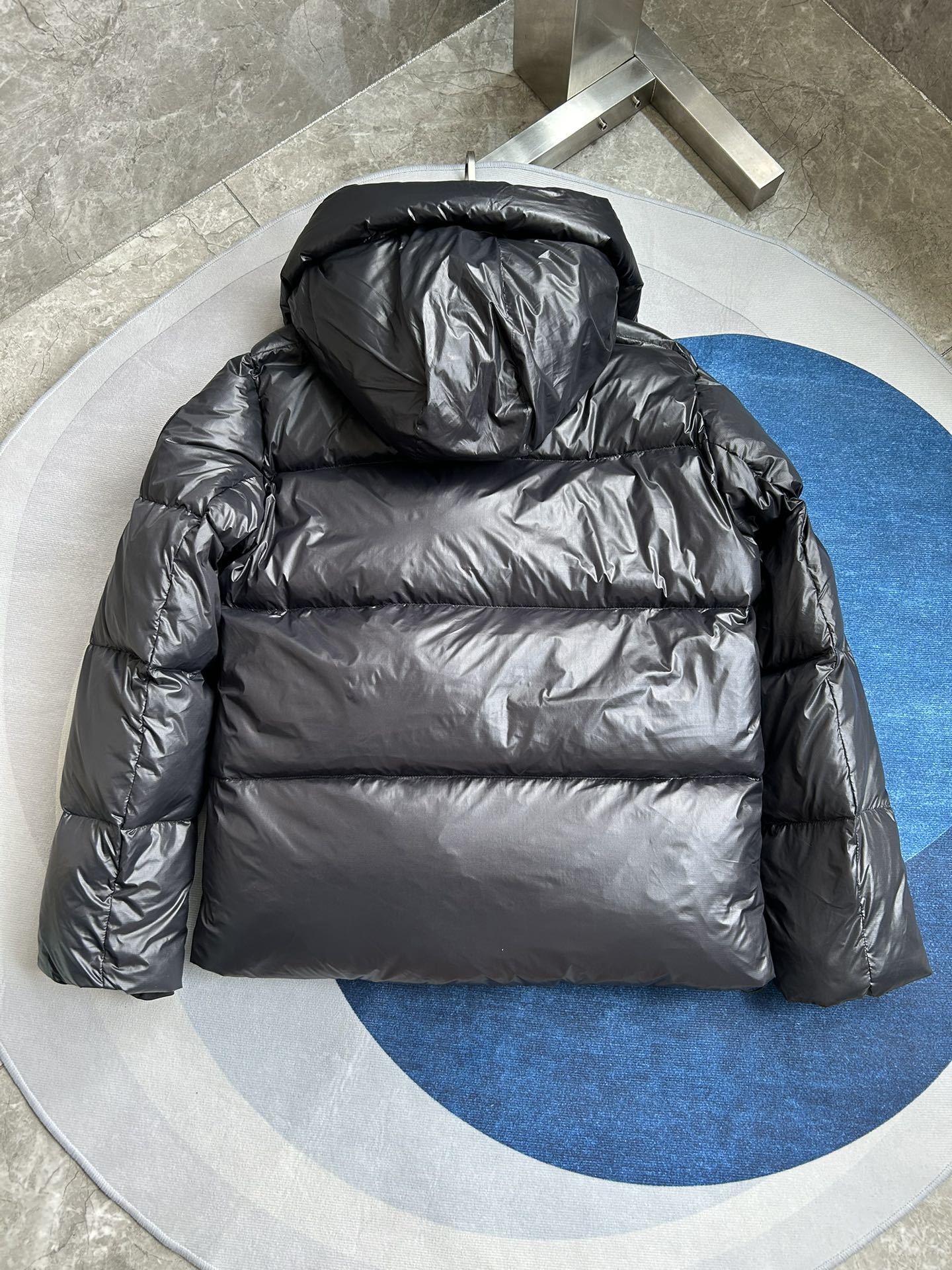 Canada Goose Crofton Puffer – Black Label Gloss Edition