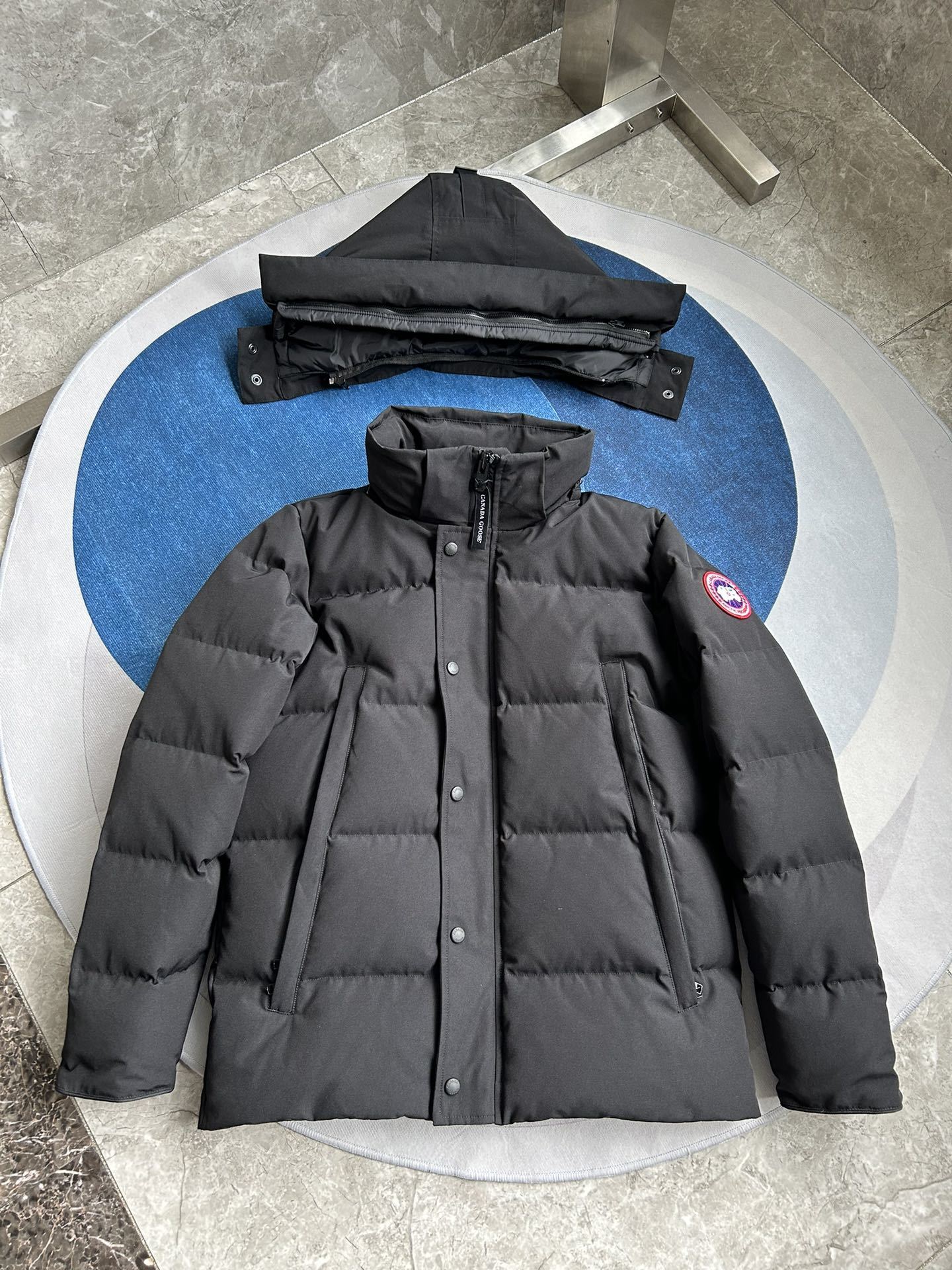 Canada Goose Crofton Puffer – Black Edition