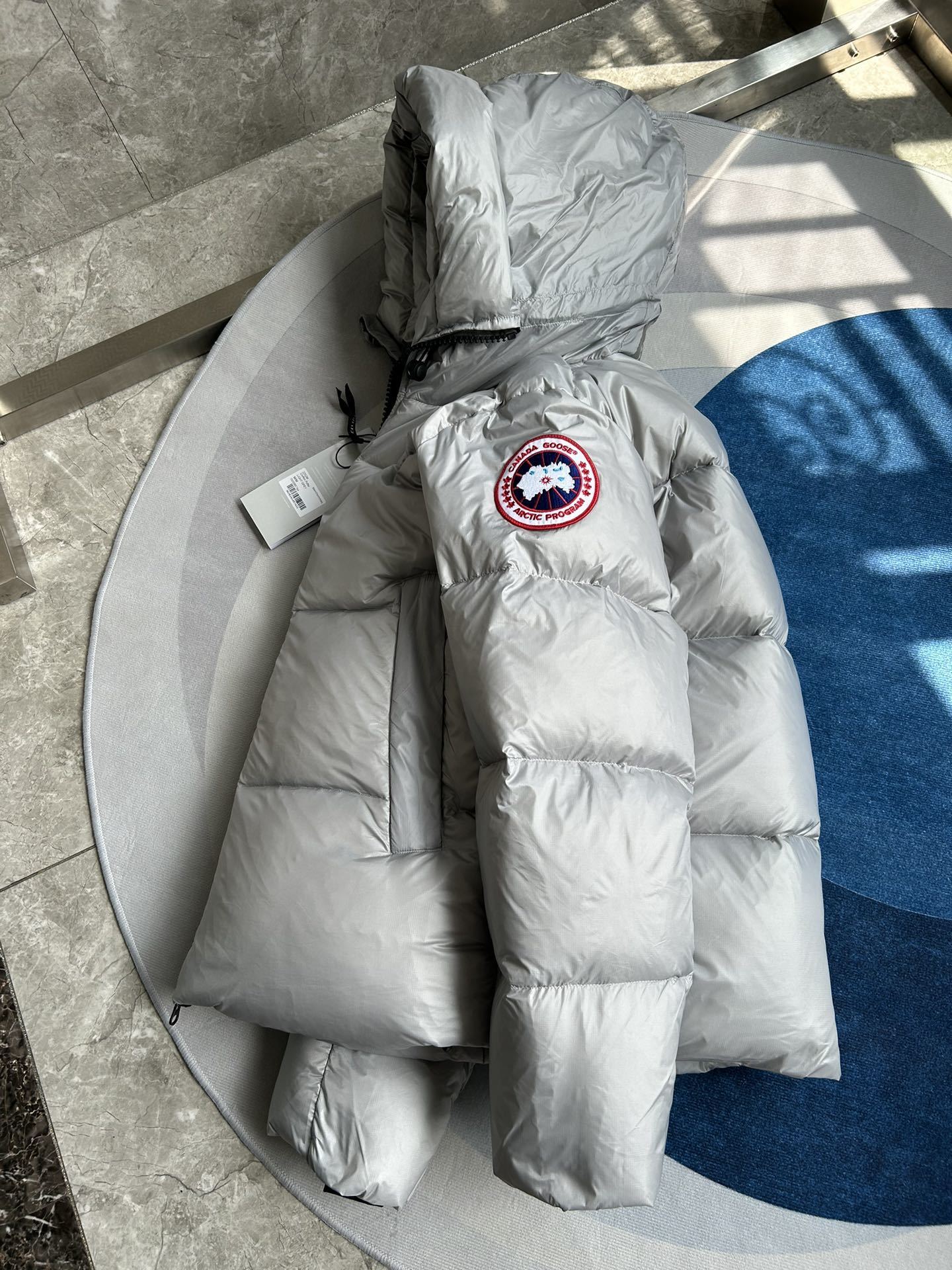 Canada Goose Crofton Puffer – Silver Ice Edition