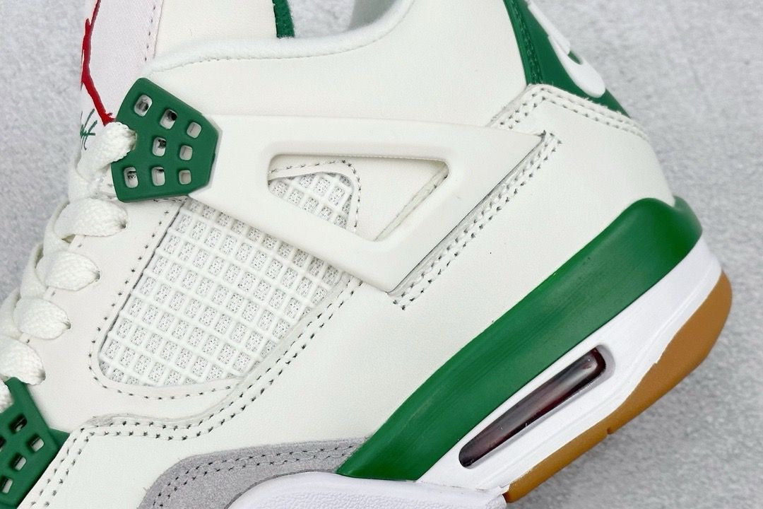 AIR JORDAN 4 SP PINE GREEN