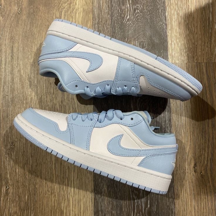 Air Jordan 1 Low Aluminum