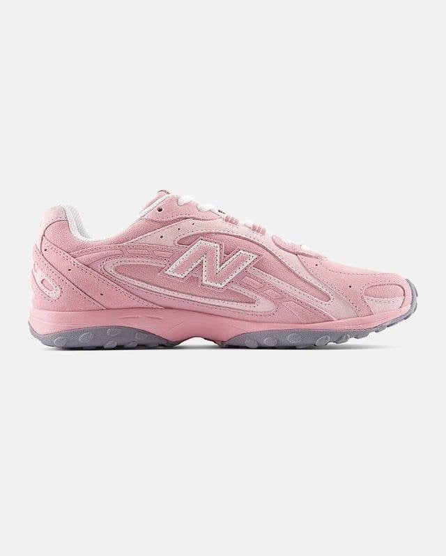 New Balance 204L Rose Pastel