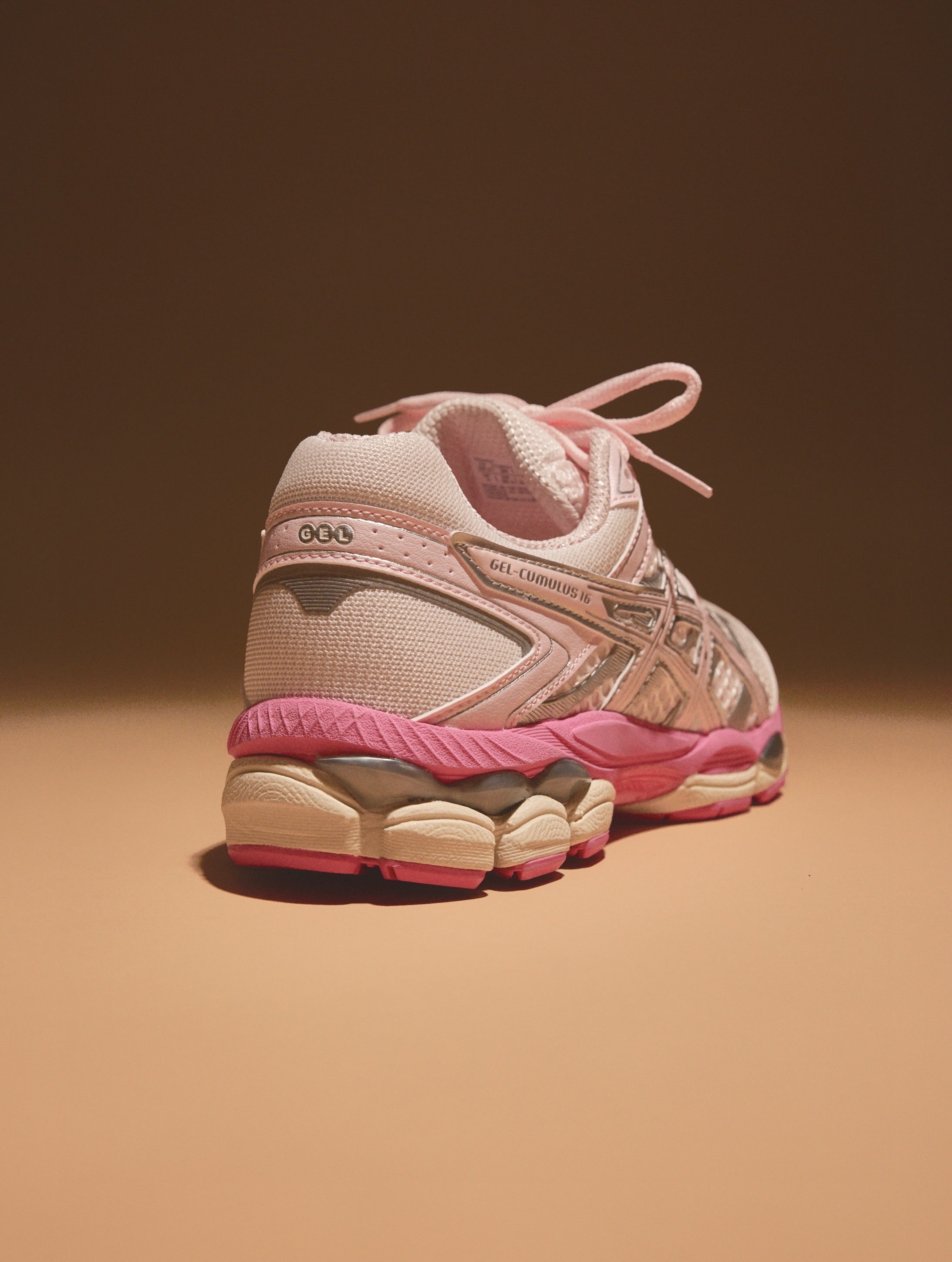 Asics Gel-Cumulus 16 — Pink