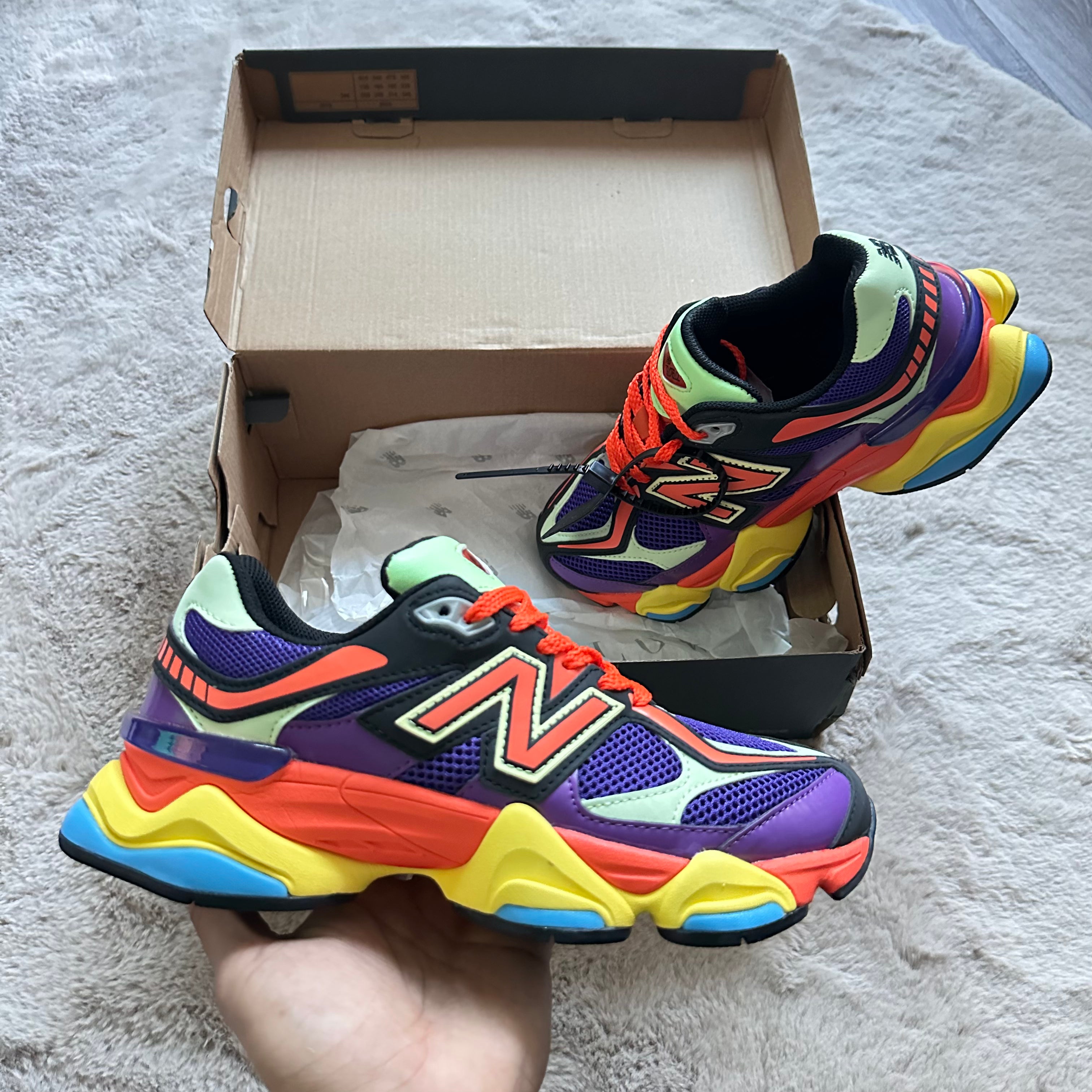 New Balance 9060 MULTICOLORE III