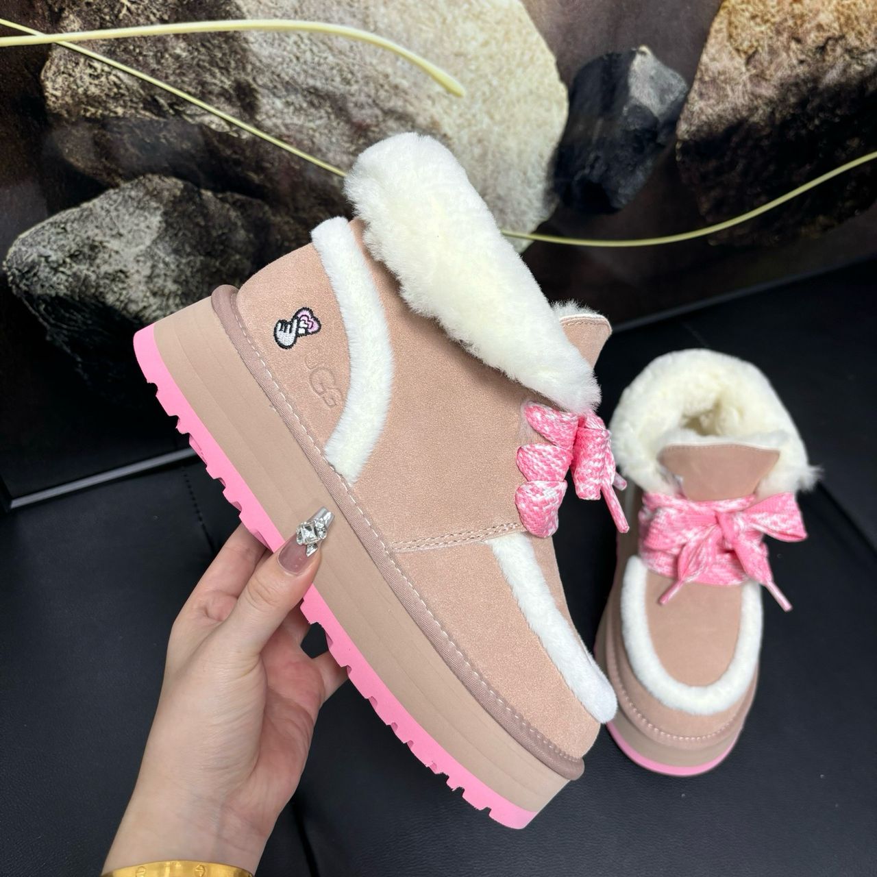 UGG Platform Nude