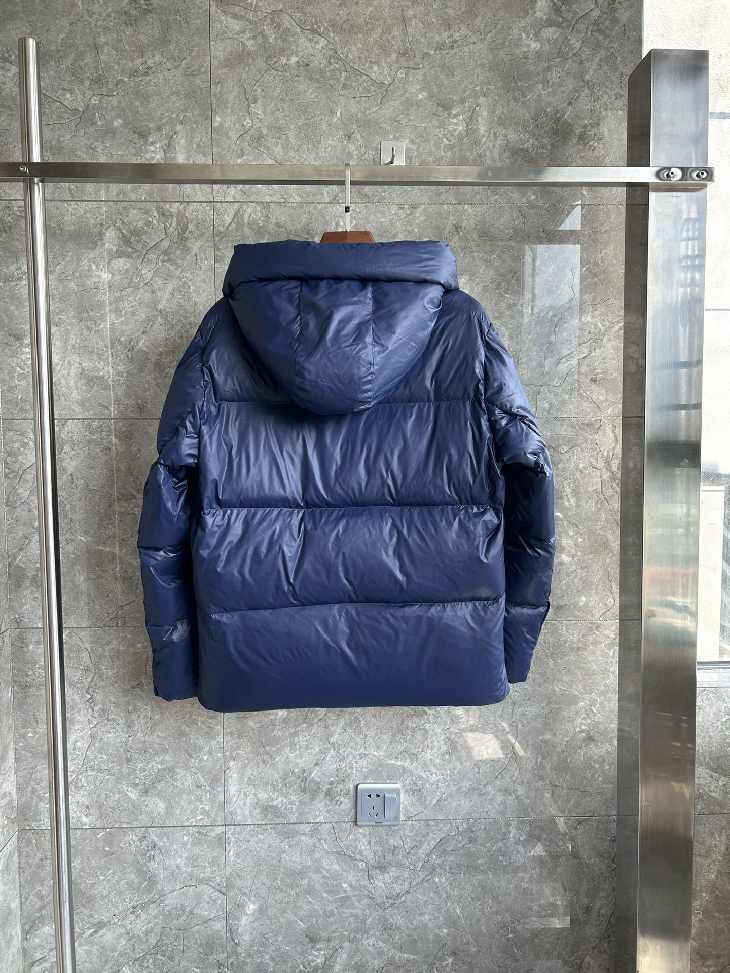 Canada Goose Crofton Puffer – Navy Blue Edition