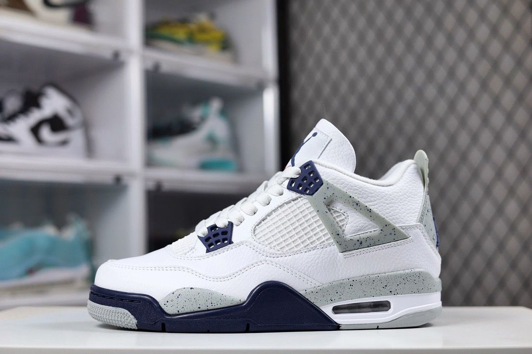 Sneakers - Jordan 4 blue